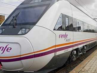 El tren que conecta Madrid y Toledo.