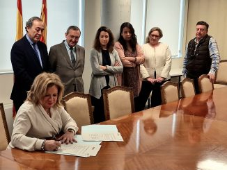 Firma del acuerdo entre SALUD y Sindicatos Médicos de Aragón el pasado 18 de enero.