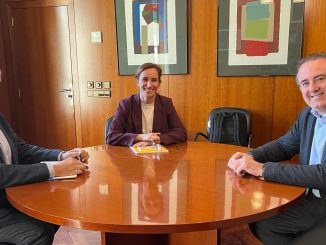 Tomás Toranzo, Mónica García y Víctor Pedrera.