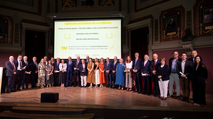 Foto de todos los premiados en el acto.