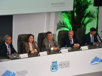 Mesa inaugural con Tomás Toranzo, Maribel Moya, Marciano Gómez, Hermann Schwarz y João de Deus.