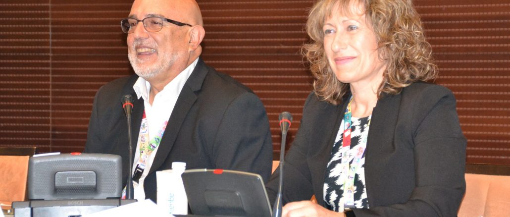 Levy Cabrera y Maribel Ruiz en la mesa sobre Acción Sindical y Afiliación.