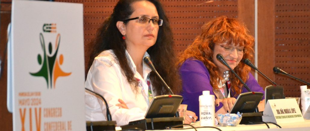 María Antonia López y María José Campillo.
