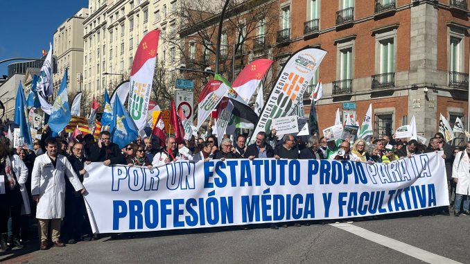 Manifestación por un estatuto médico en Madrid.